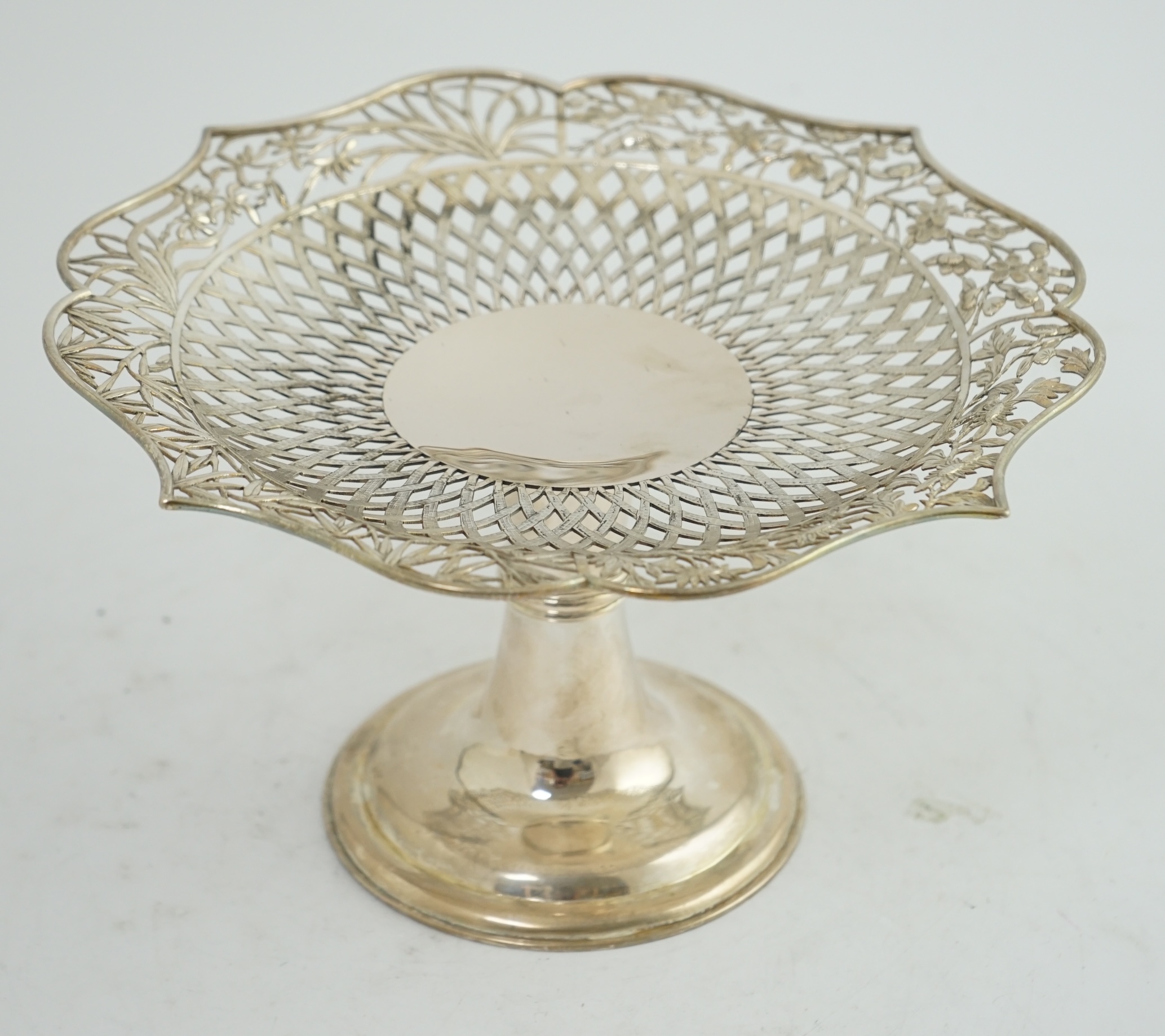 A late 19th/early 20th century Chinese Export pierced silver tazza, by Kucheung